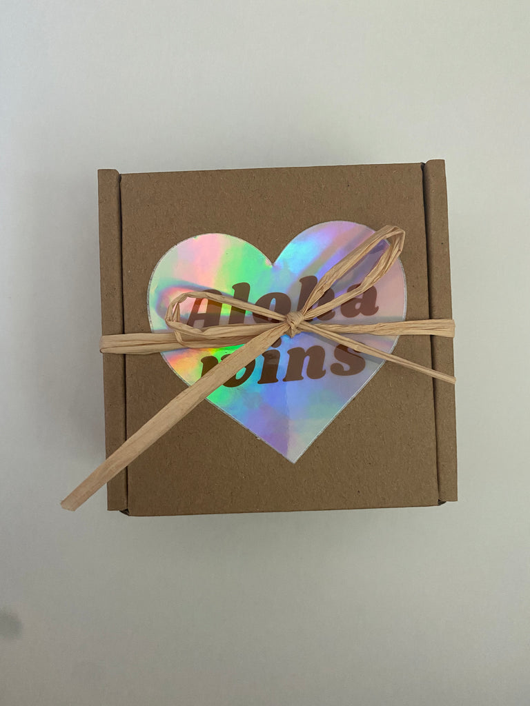 Aloha wins gift box